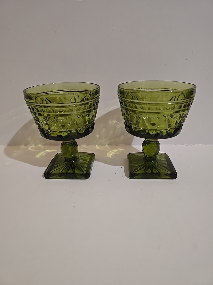2 MCM Indiana Glass Colony Park Lane Avocado Green Wine Goblets Square Foot 4″