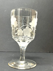 ONE. Antique Etched Crystal Wine Glass Etched Grapes Vine Late 1800’s.