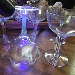 Set of 5- Ribbed Iridescent Water/Wine Glasses- Smooth Stem They Glow
