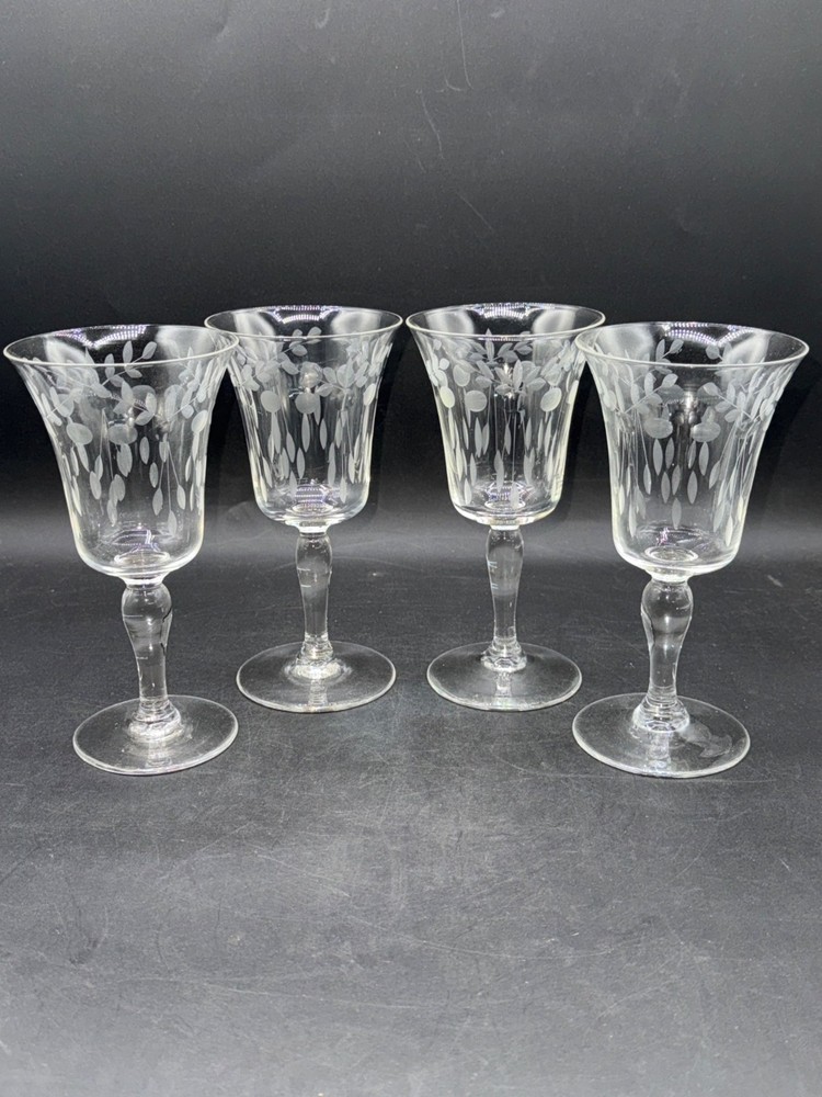 Set Of 4 Laurel & Berry Etched Clear Crystal Glass Goblets With Floral Design 7″