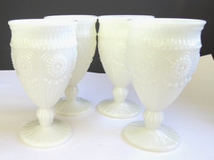 Set of 4 Vtg Pioneer Woman Snow White Goblet Chalice Milk Glasses