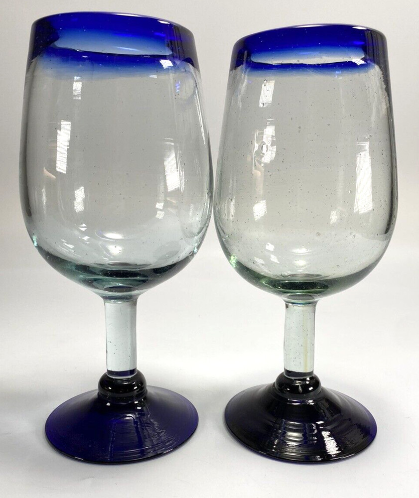 Pretty 16oz Hand Blown Wine Glasses Blue Rimmed and Footed 7 3/4″ Tall