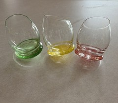 3 Handblown Granite Roly Poly Glasses di Sciacca 6oz Clear Red Yellow Green Base