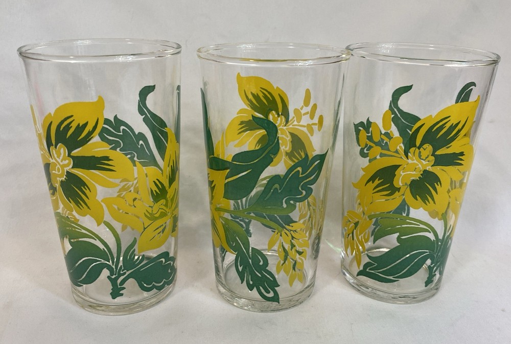 3 MCM Federal Glass 8 oz Swanky Swig Tumblers Yellow Flowers with Green Leaves