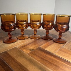 5 Indiana Glass Kings Crown, Thumbprint Amber Glass Goblets Wine 5 1/2” Tall
