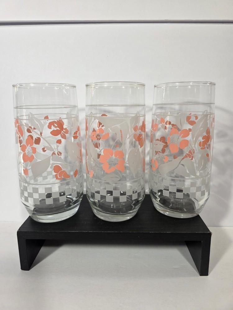 Set Of 3 Anchor Hocking 6″ Glasses Pink Coral Flowers White Leaves 1988 Vintage