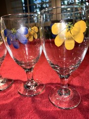 4 MAXAM RARE VINTAGE Italy Libbey Hand Painted Italian New Daisy Goblets 7″ 8oz.