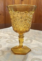 Vintage LE Smith Amber Daisy and Button Goblet 6.5″ Tall