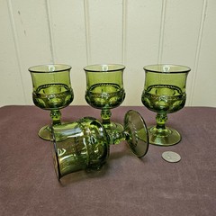 4 Indiana Glass Stemmed 4 Oz Water Wine Goblets 4 ¼” Avocado Green Kings Crown