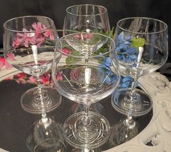 4 Kenneth Cole REACTION Master Glass Lead-Free Crystal Wine Glasses Goblets Set