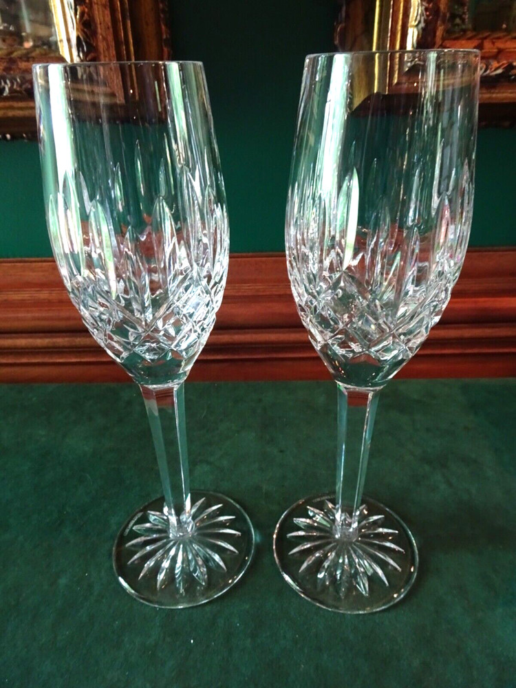 WATERFORD CRYSTAL LISMORE CHAMPAGNE FLUTE GLASSES, PAIR, IRELAND, SIGNED, 8-7/8″