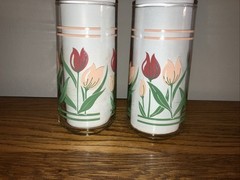 Vintage Set of 2 Crisa Spring Tulip Glass Tumblers Pink & Green