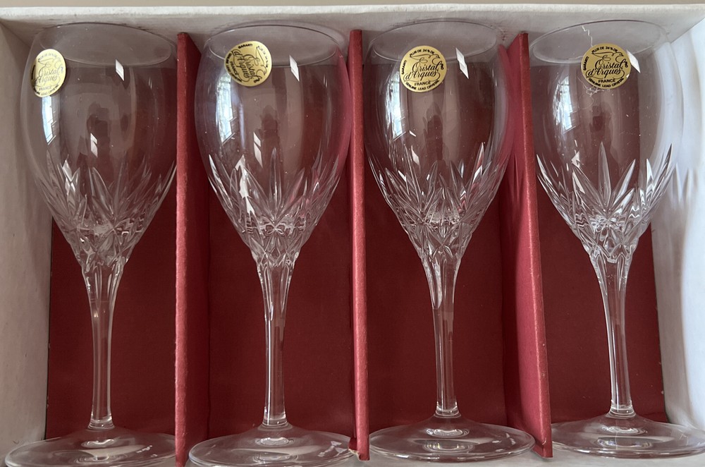 Qty 8 Cristal d’Arques 2.25oz 5” Glasses. Genuine Lead Crystal. New old Stock