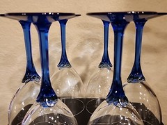 LIBBEY DOMAINE BLUE PETAL FACETED STEM 10oz WATER GOBLETS 8″ SET OF 6~EUC
