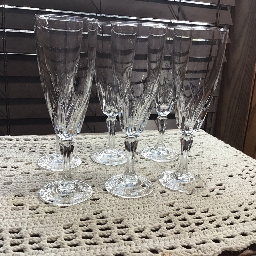 6 Crystal J G Durand France Flamenco 5 1/2 Oz Champagne Flutes Glasses