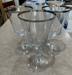Fosteria Sheffield Claret Wine Glasses 6″ – Set of 3