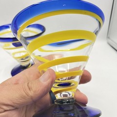 Kosta Boda Martini Margarita Glasses Cobalt Blue Yellow Swirl – Set 2