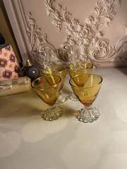 Mixed Set Of 4 VTG Amber Boopie Cocktail/Juice Glasses with Clear Hobnail Base