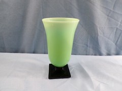 Vintage Fenton Glass Elizabeth Footed Tumbler – Jade Green w/ Black Foot