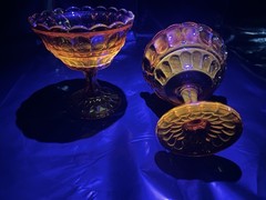 Unmarked Set of 2 Amber Glass Goblets Stemmed Dessert Coupes Sherbet Glasses