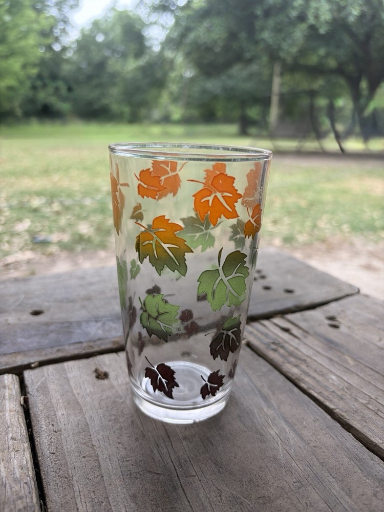 Set of 7 1960’s Juice Glasses with an Autumn Leaves Print