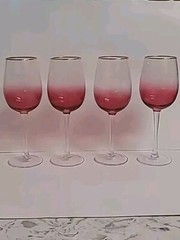 4 Vintage Cranberry With Gold Rim Clear Stem Ribbed Wine Glasses
