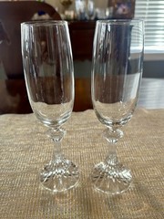 2 MIKASA CRYSTAL «THE RITZ» 8 1/2″ CHAMPAGNE FLUTE GLASSES RIBBED STEM