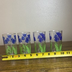 Vintage MCM Tulip Pattern Glasses 4 Anchor Hocking Federal Glass Set