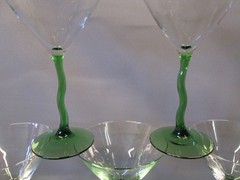 Set 6 COURBE WAVY Libbey Pedestal MARTINI GLASSES GREEN Squiggle Stem Zig Zag