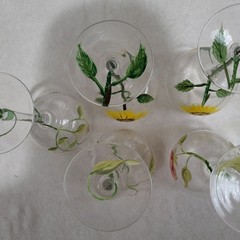 Set Of 7 Handpainted Garden Rose & Sunflower Wine Glasses 8.5″ Tall Vines
