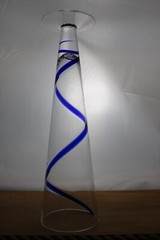 Pier 1 Swirline Blue Pilsner Beer Glass 10 1/8 » Footed Swirl Stripe