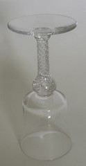 Royal Leerdam Williamsburg Netherland Air Twist Wine Glass 7 1/4”