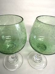 2 Hand Blown Green Wine Goblets Art Glass Controlled Bubbles Clear Stems 14oz