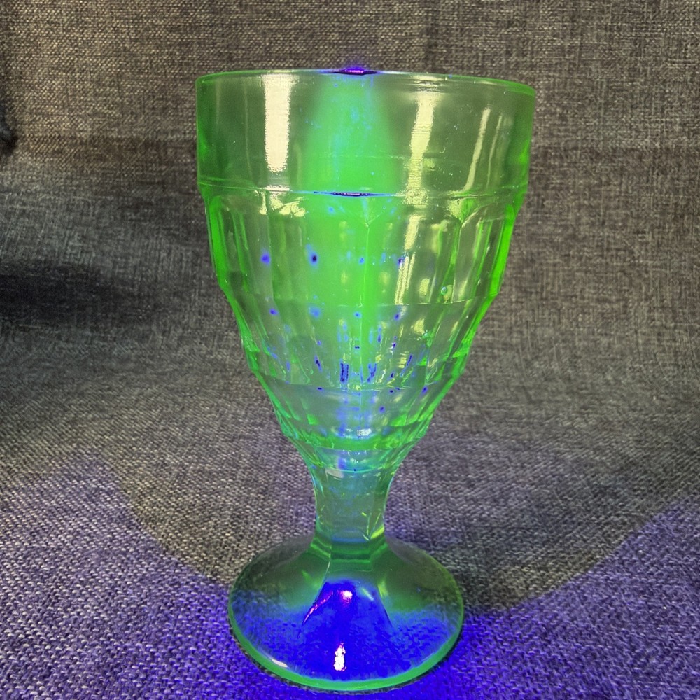 VINTAGE HAZEL ATLAS GREEN URANIUM GLASS GOBLET COLONIAL BLOCK Glows Stemmed Wine
