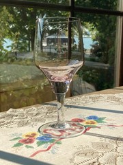 Sasaki Harmony Orchid Pink Water Goblet 6.75″ Tall