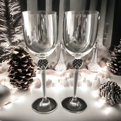 2 Mikasa Moonlight Frost Crystal Wine Goblets Glasses Long Frosted Stem Bubbles