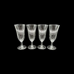 Vintage Etched Design Champagne Glasses – Set Of 4