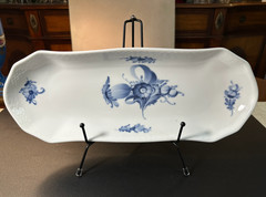 Gorgeous ROYAL COPENHAGEN Blue Flowers Braided Large Sandwich Tray, 14 1/2 in