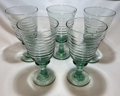VINTAGE LIBBEY SIRRUS SPANISH GREEN RIBBED 5 WINE GLASSES WATER GOBLETS STEMWARE