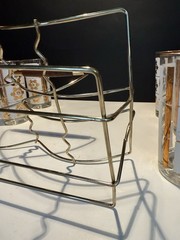 8 Vintage Libbey Culver Style 22K Gold Geometric Glasses Tumblers & Caddy 1960’s