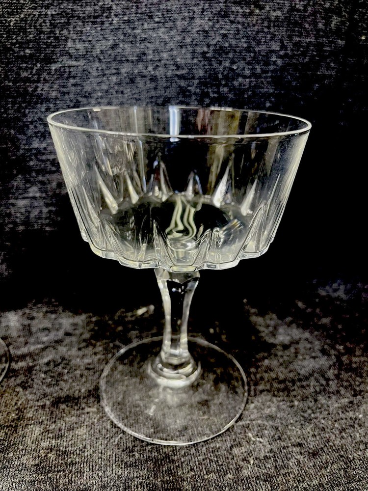 Set Of 4 – Crystal Stem Dessert Glasses 4.5” Tall 3 3/8” Diameter EUC