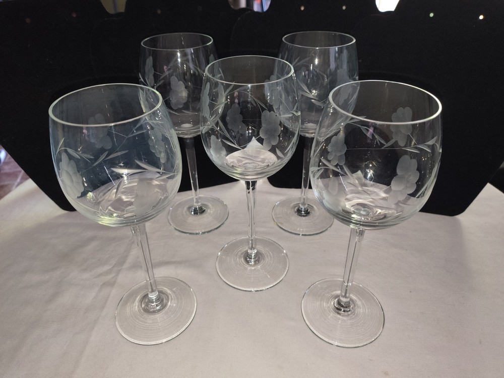 Set Of 5 Vintage Princess House Heritage Etched Crystal Wine Glasses 6 oz