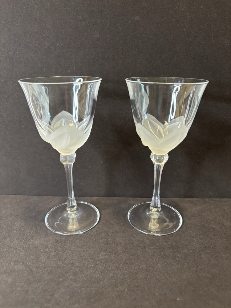 Durand Cristal d’Arques Florence Water Wine Glasses 7.5” Floral 8 oz Set of 2