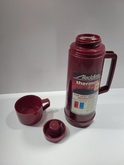 Vintage Aladdin’s Pint Thermos Red Insulated With Handle With Lid Retro
