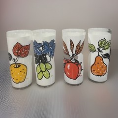 4 Vintage T. Elliot Mid Century High Ball Drinking Glasses Fruit Design Frosted