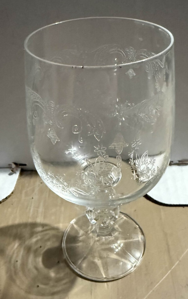 Import Assoc Cascade Etched Lace Look Wine Glass with Faceted Ball On Stem