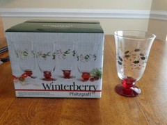 PFALTZGRAFF WINTERBERRY 14 OUNCE WATER GOBLETS LOT OF 4 NEW