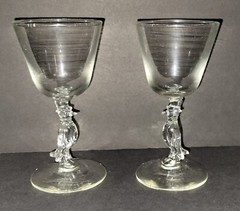 Vintage 1968 Old Crow Small Wine Glass Set Of 2, 5 5/8″ Tall