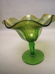 Northwood Green Compote 5.25″ tall» Interior Iridized Signed VGC