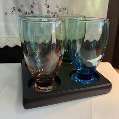 4 Multicolored Vintage Libbey Juniper Footed Drinking Glasses with Holder